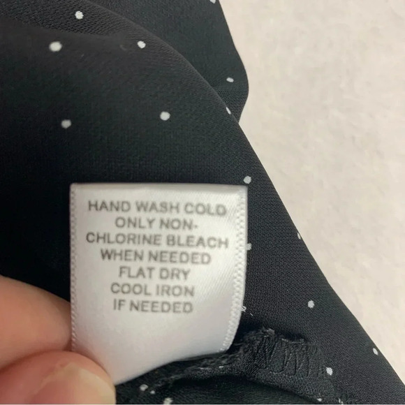 Elle black/white polka dot tiered bottom top size Large spaghetti straps - Picture 7 of 10